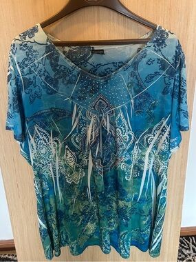 Faded Glory Blue Teal Printed V-Neck Short Sleeve Top